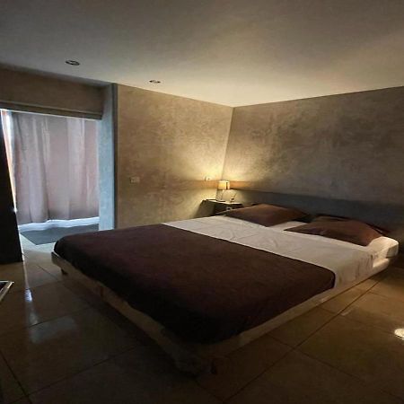 Lpl Paris Hotel Luaran gambar