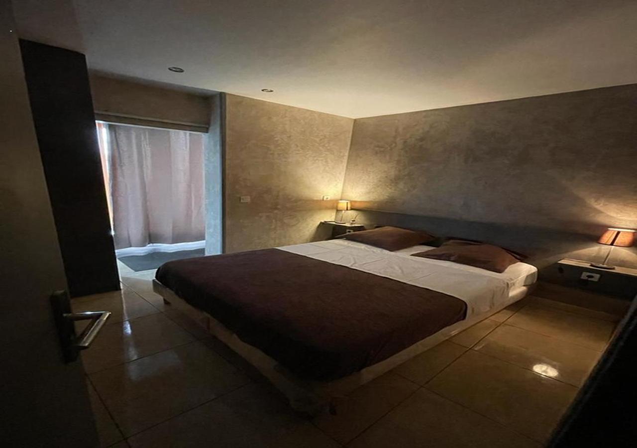 Lpl Paris Hotel Luaran gambar